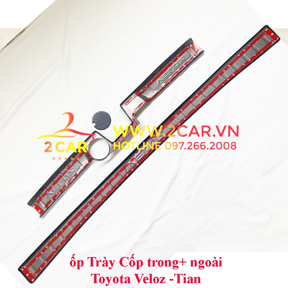 Ốp chống trầy cốp trong, ngoài xe TOYOTA VELOZ 2022-2023 chất liệu TITAN cao cấp