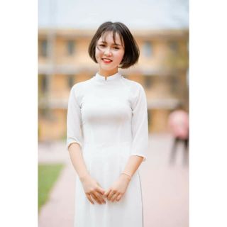 Áo dài trắng nữ sinh