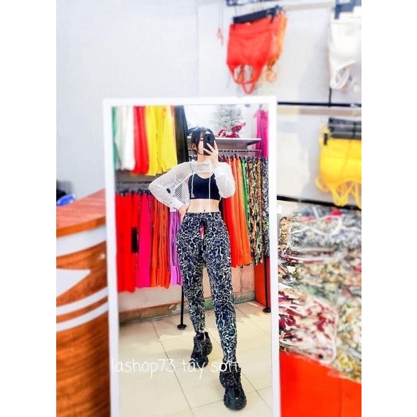 Áo khoác croptop dài tay đục lỗ dạng khoác ngoài cá tính có nón tập gym yoga