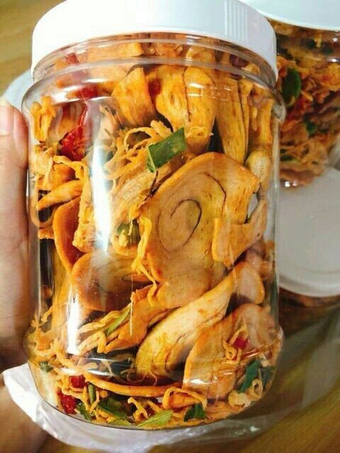 500GR BÁNH TAI HEO MẮM ỚT LẮC KHÔ GÀ LÁ CHANH THƠM NGON
