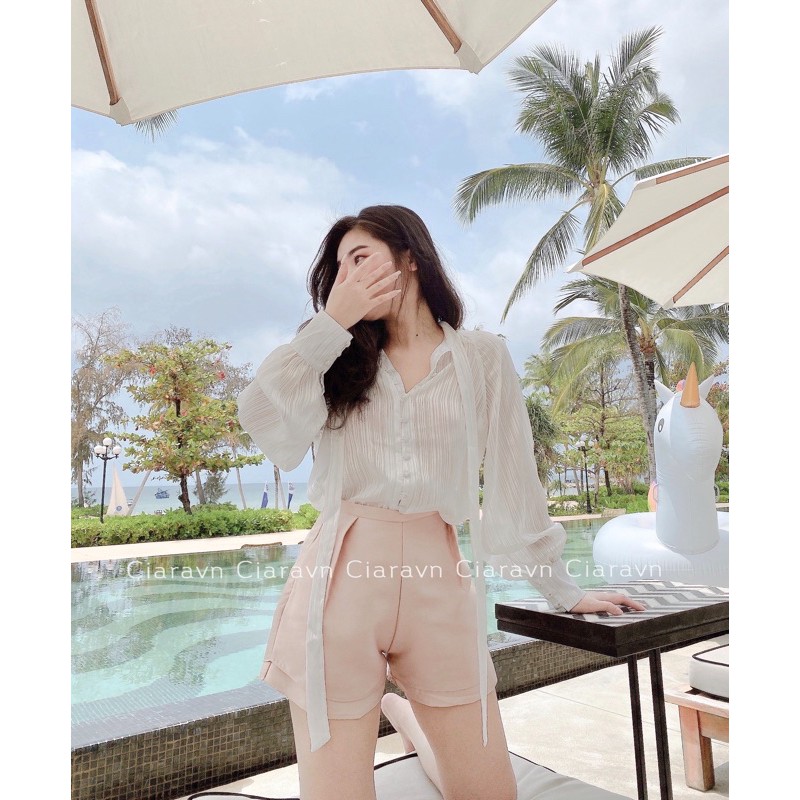 Áo sơ mi vạt cổ