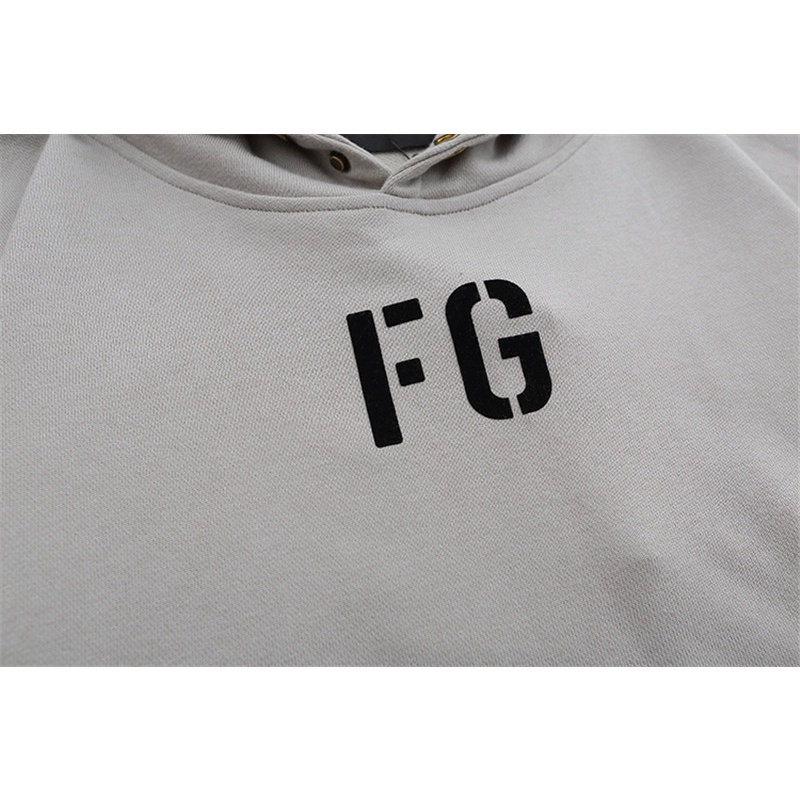 Áo hoodie tay dài in chữ ITEM ESSENTIALS FG