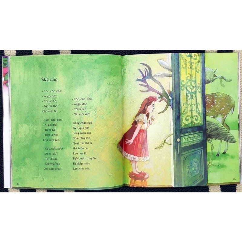 Sách thơ- Ai dạy sớm