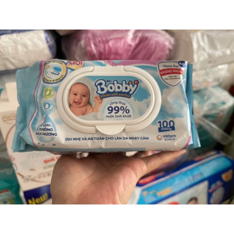 Khăn ướt Bobby (100 tờ) có mùi và không mùi