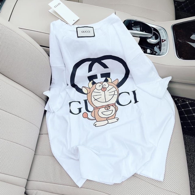 áo phông doraemon gucci trắng đen