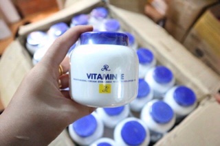 [JUNHEE AUTH ] Kem  VITAMIN E ARON dưỡng ẩm Thái Lan