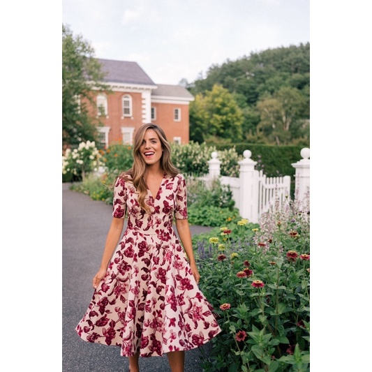 Đầm Gal meets glam dư xịn nàng thơ của chúng ta