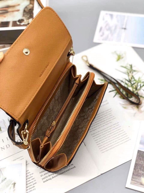 Túi đeo nữ-  Clutch Mk  Size 18 cm 1.9123