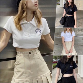 Áo thun croptop cổ bẻ thêu logo