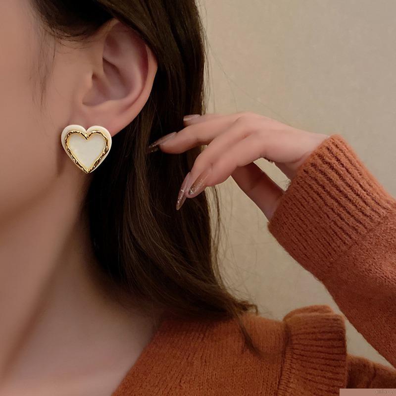 Đôi khuyên tai hình trái tim thời trang cho nữ