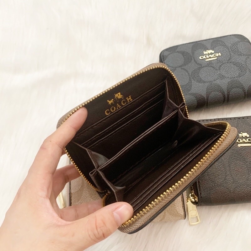 Ví mini nhỏ gọn coach
