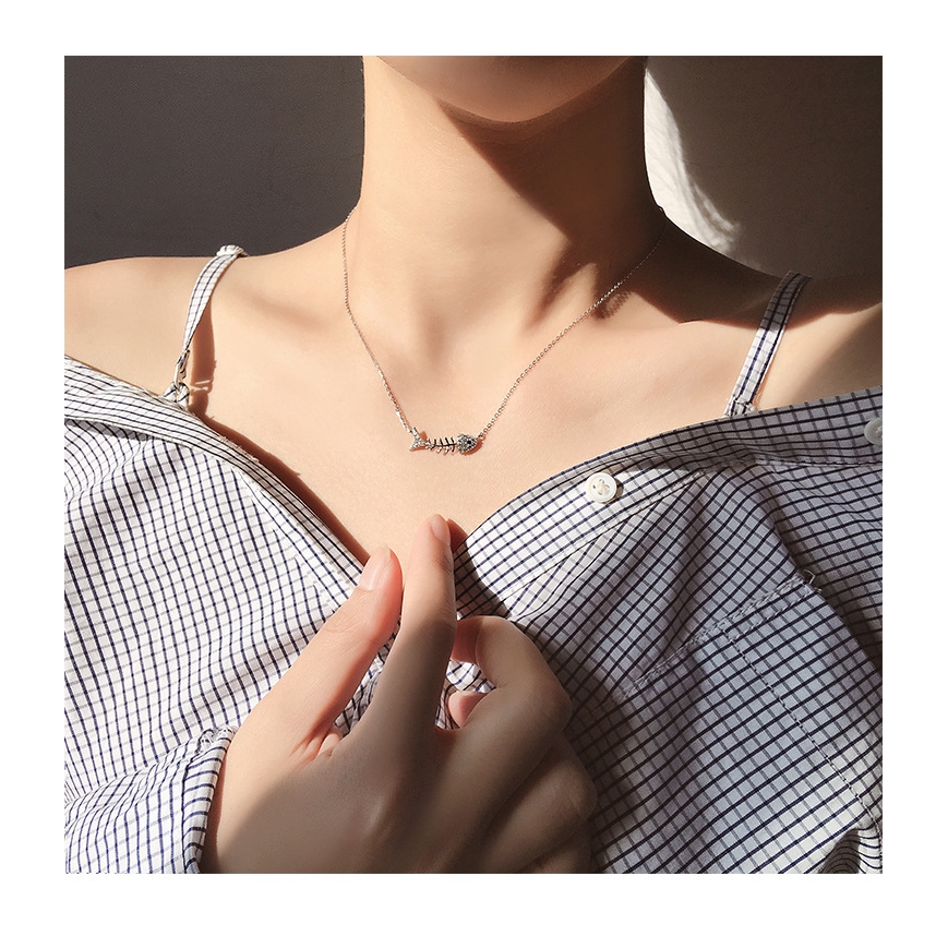 Vòng cổ mạ bạc 925 hình xương cá đính đá độc lạ
