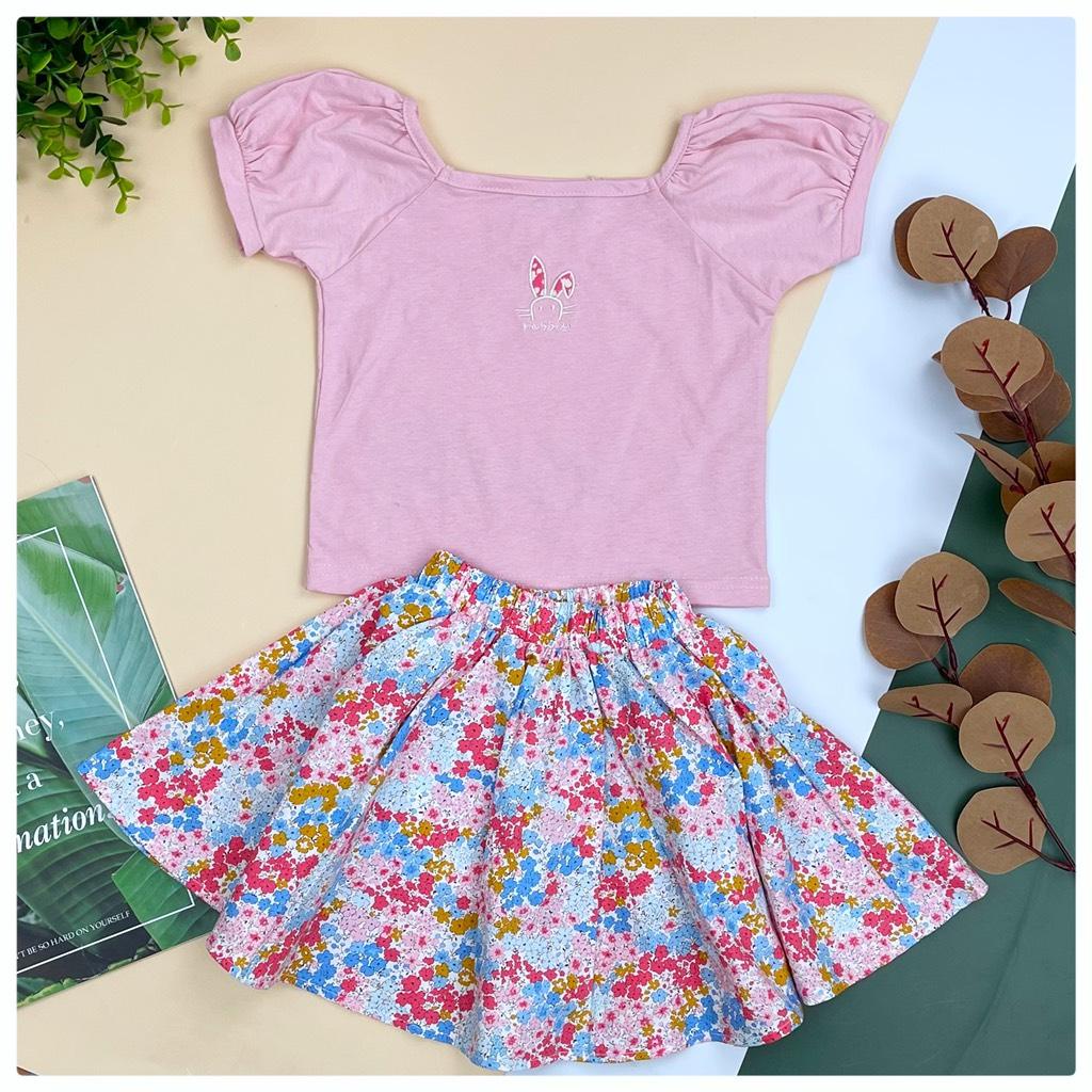 🚨🚨 GIÁ TỐT 👦🏻 Bộ chân váy bé gái, cách điệu, cực xinh yêu, áo thêu thỏ Mã BTT01 . [A5]
