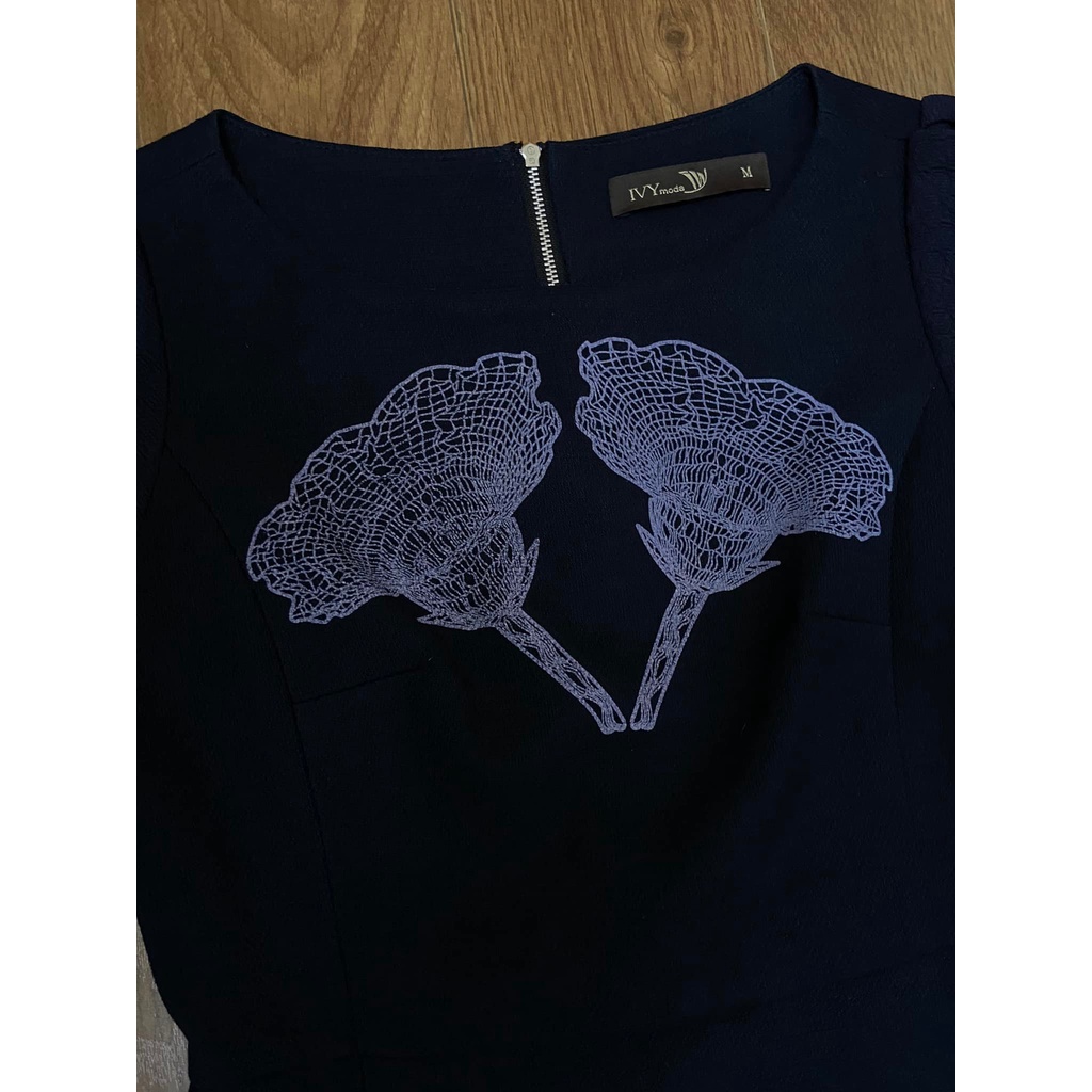 Váy ivy size M, thu đông, mới 97%