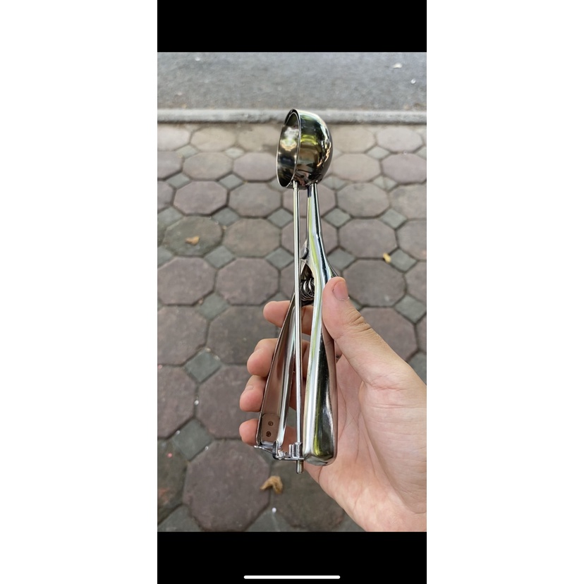 Muỗng Múc Kem Inox Không Gỉ Đường Kính 5cm (Đường Kính 5cm)