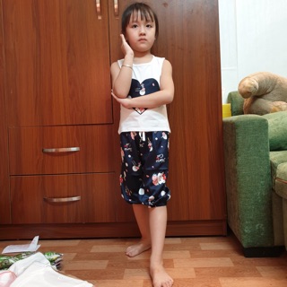 Bộ ba lỗ cho bé gái