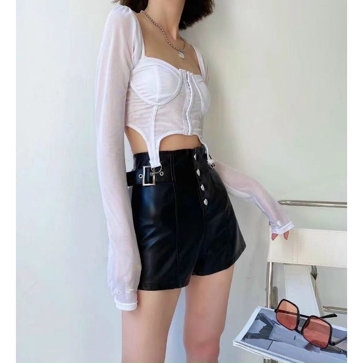 Quần sóc da đai 2 bên cạnh cao