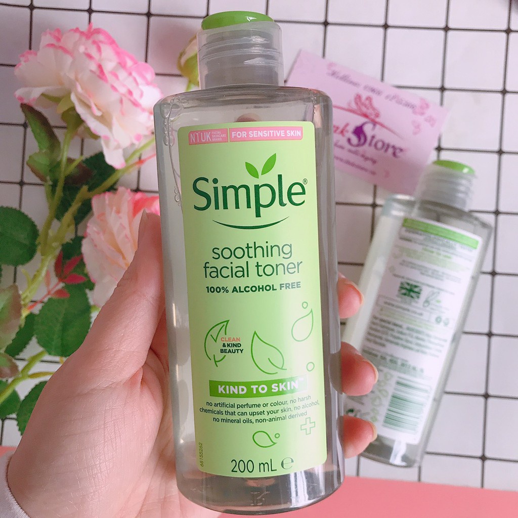 Nước Hoa Hồng Simple Toner 200ml Không Cồn Dành Cho Da Nhạy Cảm