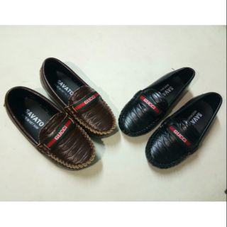 Giày lười trẻ em