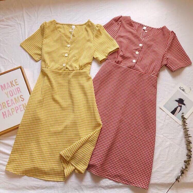 ❤️ Đầm caro cột eo cổ V đính hàng nút ❤️ | BigBuy360 - bigbuy360.vn