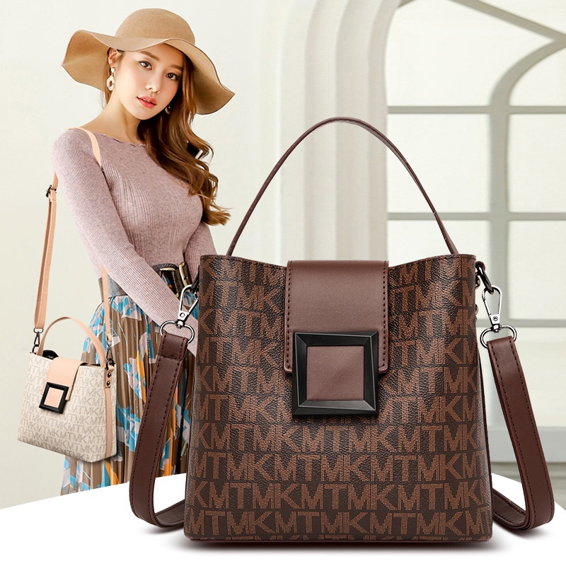Túi đeo chéo IELGY in chữ phong cách vintage thời trang dành cho nữ