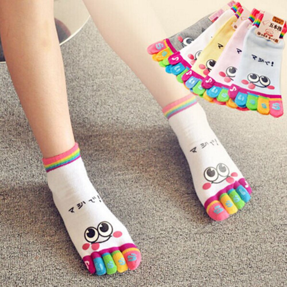 Tất Cotton Xỏ Ngón Hoạ Tiết Hoạt Hình Đáng Yêu Cho Nữ