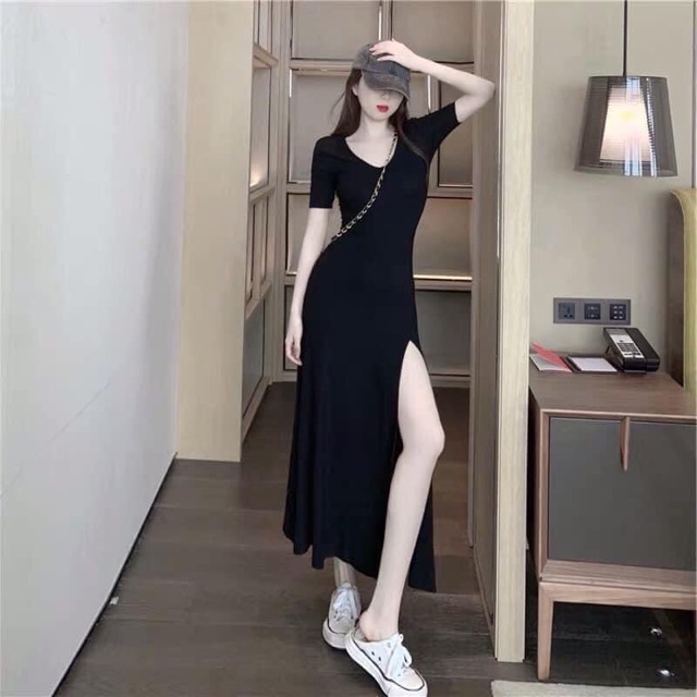 Đầm ôm body xẻ tà cổ tròn chất thun tăm mịn dày dặn tôn dáng | BigBuy360 - bigbuy360.vn