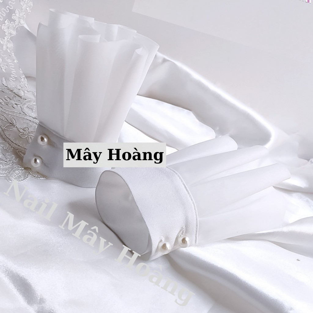 Ống tay áo chụp ảnh nail sang chảnh