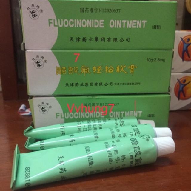 Con én trộn kem tẩy trắng..... tuýp 10 g