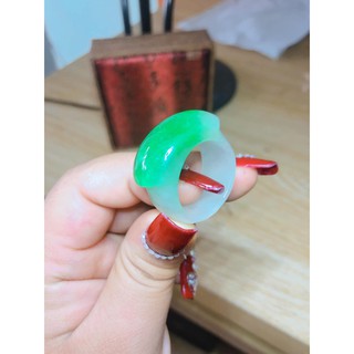 Nhẫn yên ngựa ngoc cẩm_thạch thiên nhiên