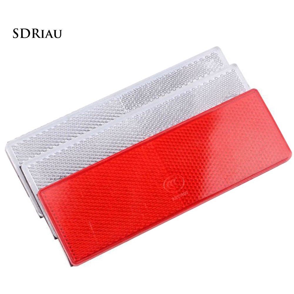 Set 2 miếng nhựa phản quang gắn xe tải tiện dụng