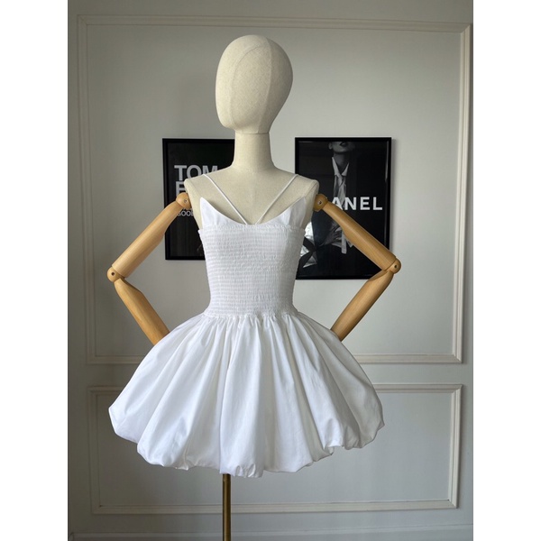 Đầm xoè bí cúp ngực