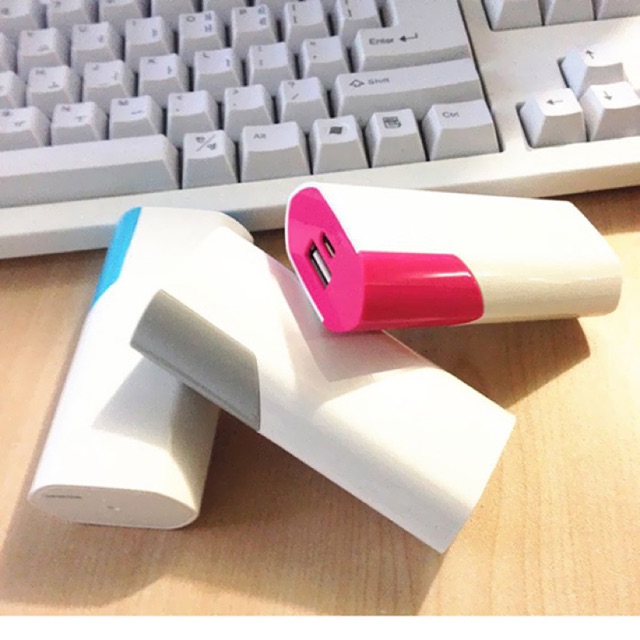 Pin sạc dự phòng Arun 5600 mAh có dung lượng pin tích trữ khá lớn có chức năng cung cấp nguồn điện cho thiết bị điện tử