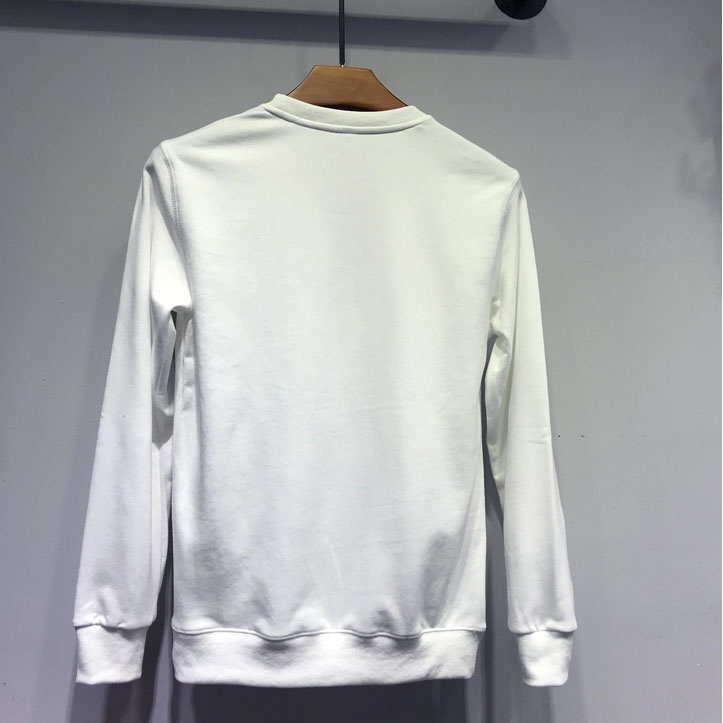 Áo nỉ dài tay nam, Áo sweater nam chất đẹp mịn hot trend in ngực MCKEY mã NZ639