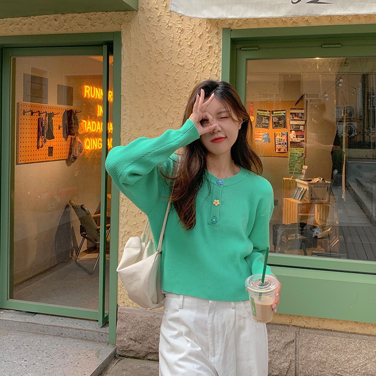 Porozi  Áo sweater tay dài in hoa phối nút phong cách Hàn Quốc cho nữ