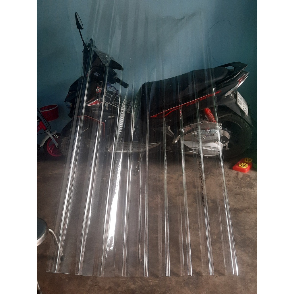 Tôn nhựa lấy sáng PoLy dạng sóng che nắng ,che mưa