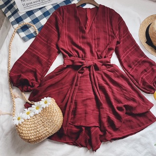 JUMPSUIT ĐỎ TẦNG CỘT EO
