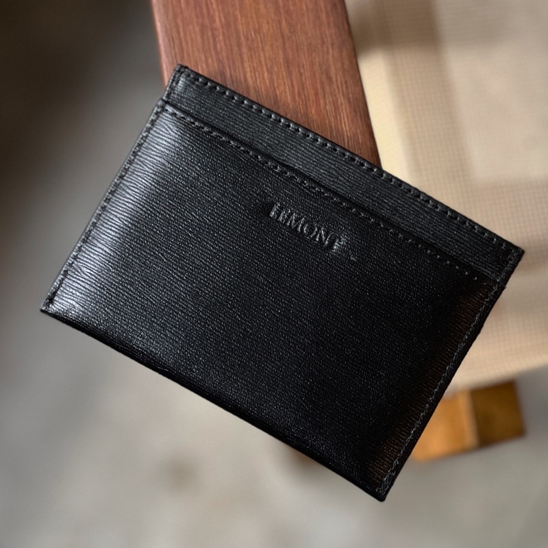 Ví da bò thật đựng thẻ Crush mỏng gọn - Thiết kế chính hãng từ Lemont.