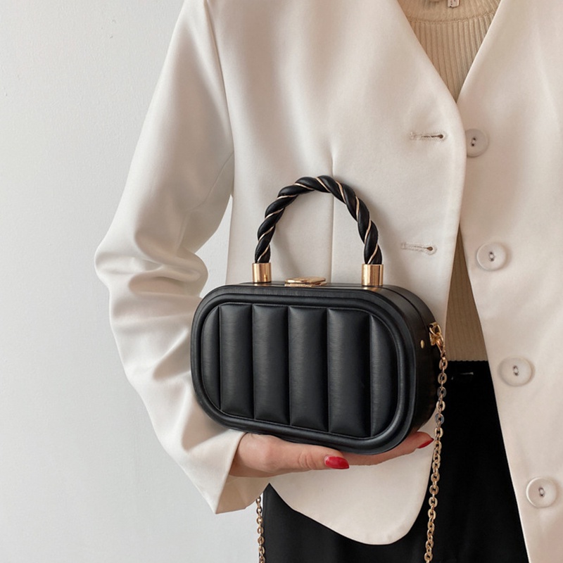Túi Đeo Chéo Hình Vuông Cỡ Nhỏ Phối Dây Xích Thời Trang Cho Nữ