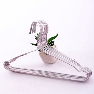 Móc inox treo đồ cho bé