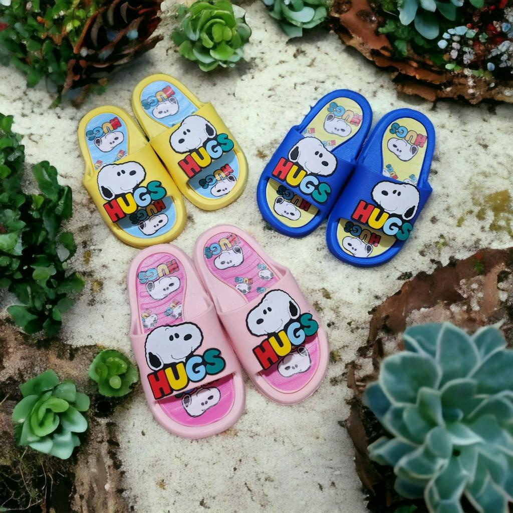 Dép bánh mì cho bé trai bé gái hình cún hugs siêu mềm 3 màu