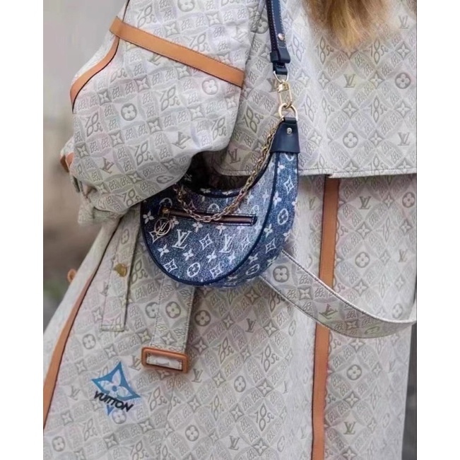 Túi đeo W266-20 dáng bầu hai màu nâu và jeans fullbox nguyên seal code quá là yêu