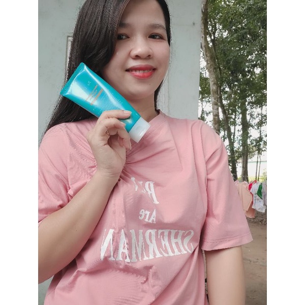 SỮA RỬA MẶT VẬT LÝ GIÚP DA SÁNG SẠCH SÂU DỊU NHẸ VỚI DA