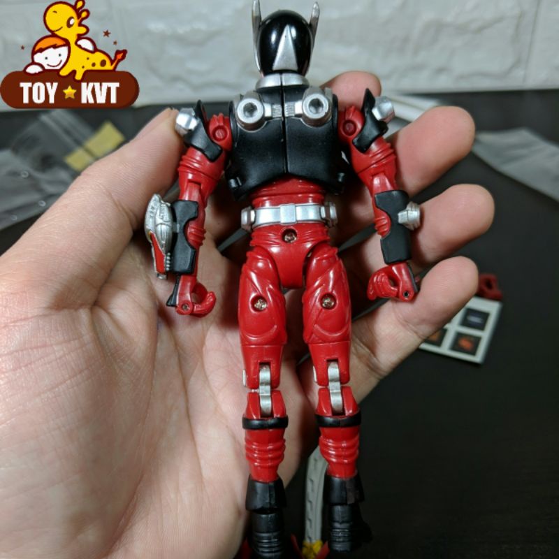 Mô Hình SHS Kamen Rider Ryuki Chogokin Kim Loại