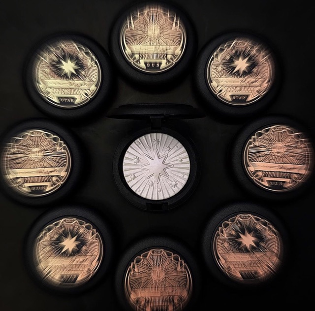 New- MAC x Pony Mac Phấn highlight Extra Dimension Skinfinish 8g