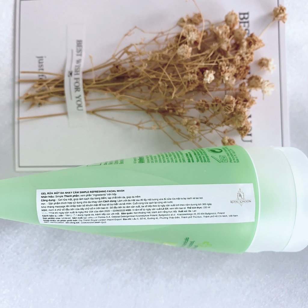 Sữa Rửa Mặt Simple Gel Kind To Skin Refreshing Facial Wash Gel 150ml | BigBuy360 - bigbuy360.vn