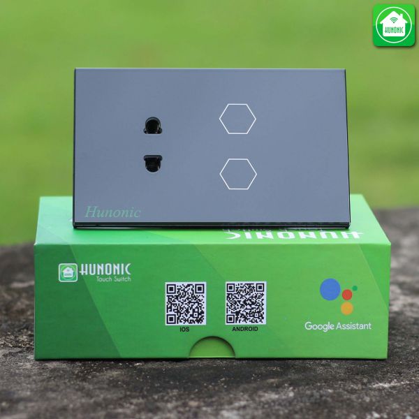 Công Tắc Thông Wifi Hunonic 2 Nút Kèm ổ Cấm, Điều Khiển Từ Xa Qua Điện Thoại