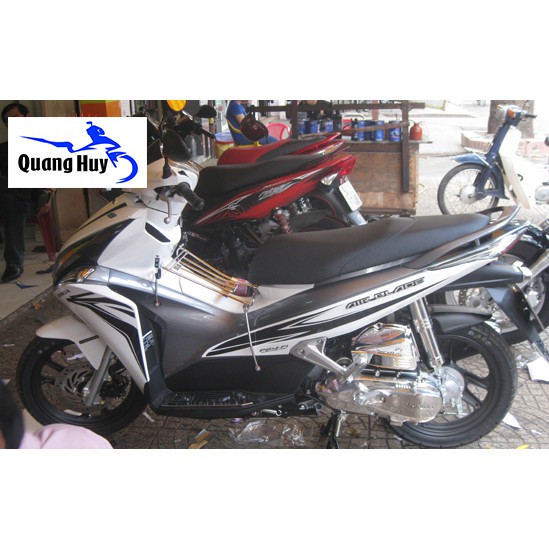 Tem trùm air blade ♦FREESHIP♦ trắng đen đời 2011, độ team trùm ab dán phủ dàn áo xe đen trắng rẻ đẹp