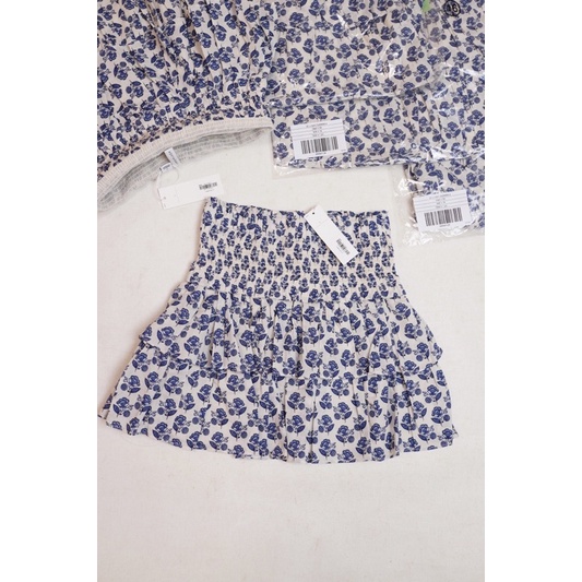 Chân váy bé gái JANIE and JACK - FLORAL SMOCKED TIERED SKIRT