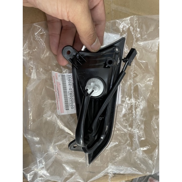 Đèn trước suzuki Revo chính hãng suzuki